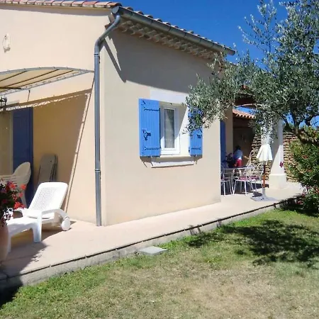 Villa Charmante A Avec Piscine Partagee